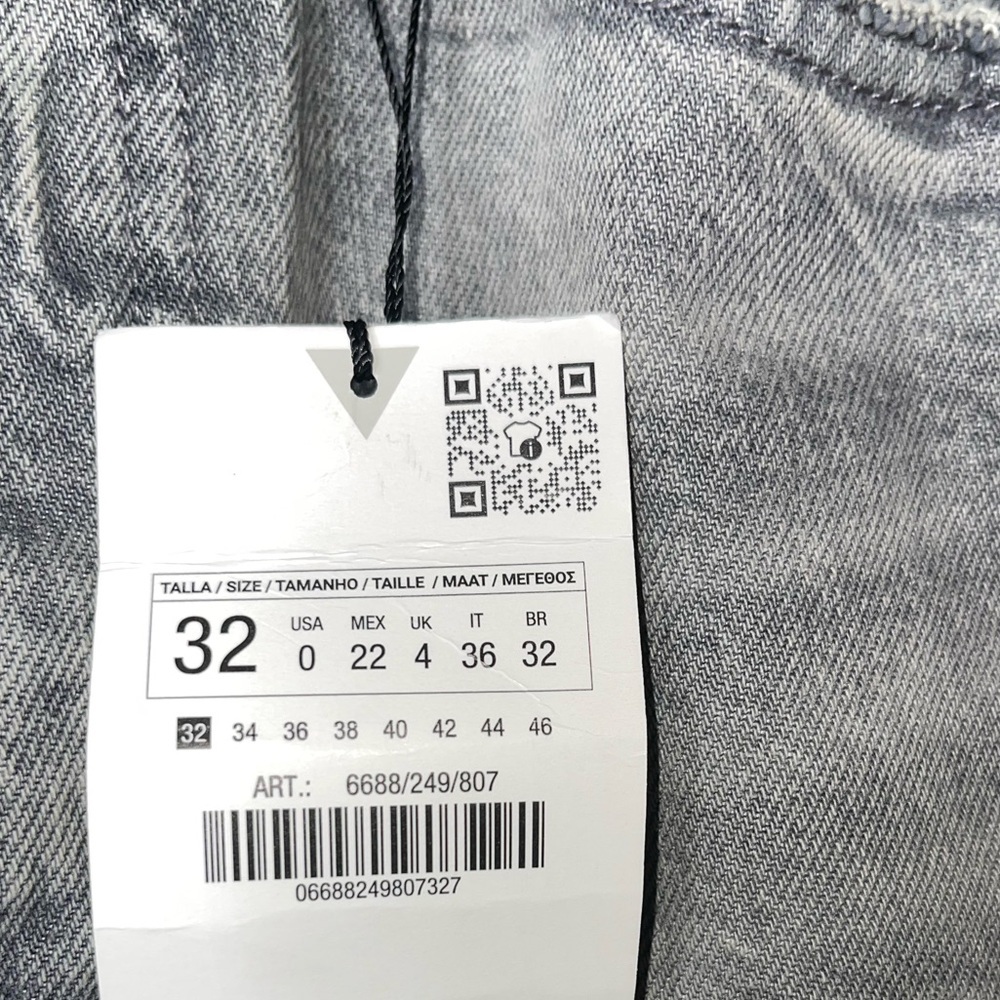 BRAND NEW ZARA Distressed Grey Denim Jeans Size  US 0 UK 32 - Picture 5 of 6